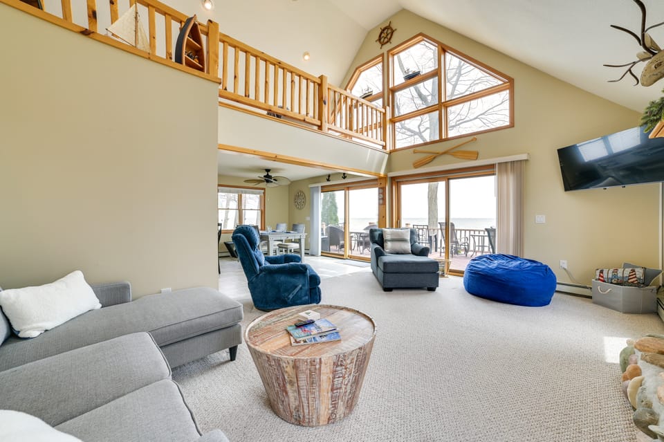 Waterfront Lake Huron Home - Private Beach! House in Michigan