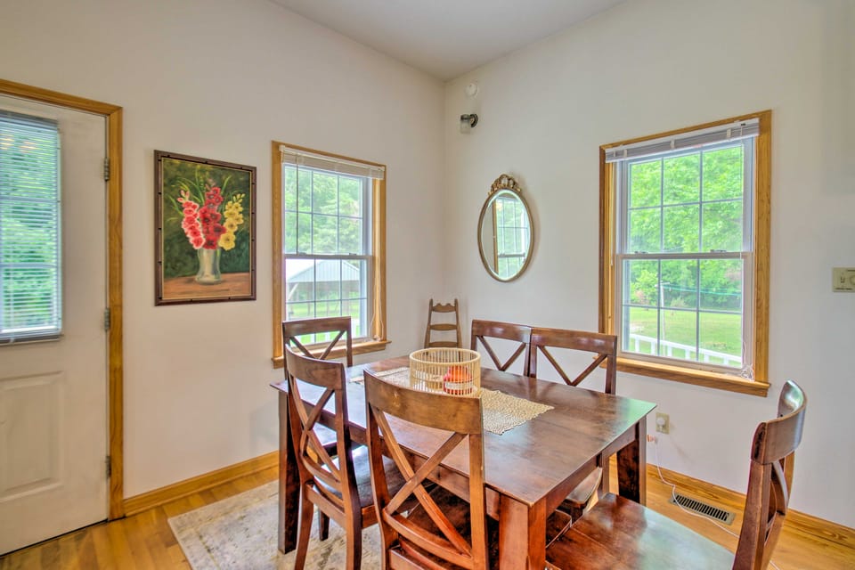Charming Boydton Retreat ~ 5 Mi to Kerr Lake! House in Virginia