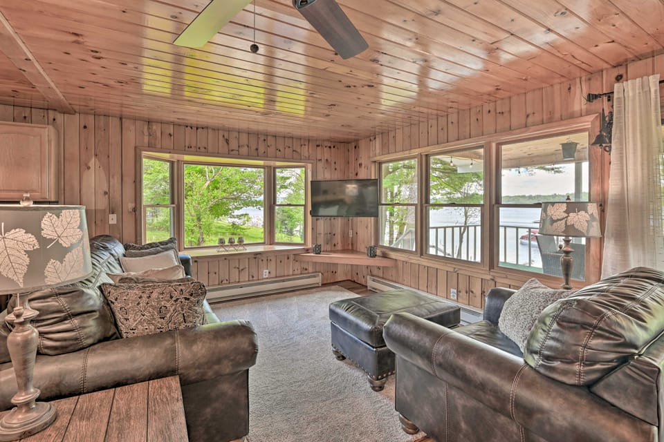 Lakefront Gloversville Home w/ Beach + Dock! House in Great Sacandaga Lake