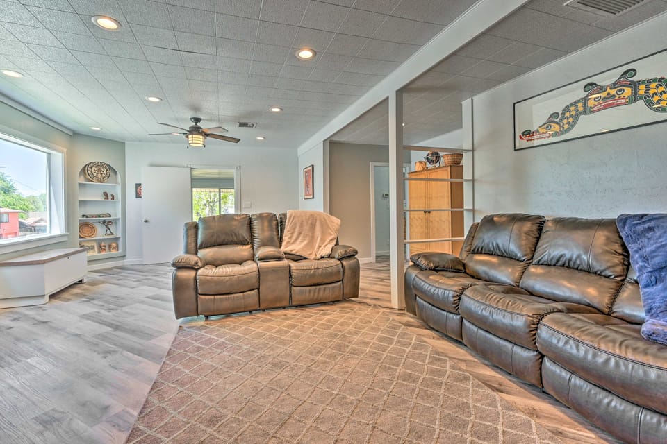 Stylish ‘Basecamp 6850' Near Downtown Williams! House in Williams