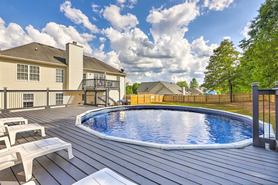 Charming Covington Home w/ Fire Pit + Game Room! House in Georgia