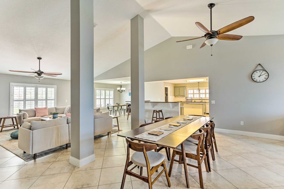 2 Mi to City Center: Spacious Port St Lucie Home! House in Port Saint Lucie