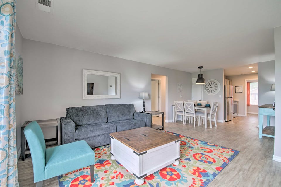 2 Mi to Branson Strip: Family Home w/ Balcony! Apartment in Branson