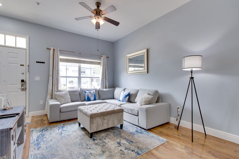 12 Mi to Disney: Family Home w/ Resort Amenities! Apartment in Kissimmee