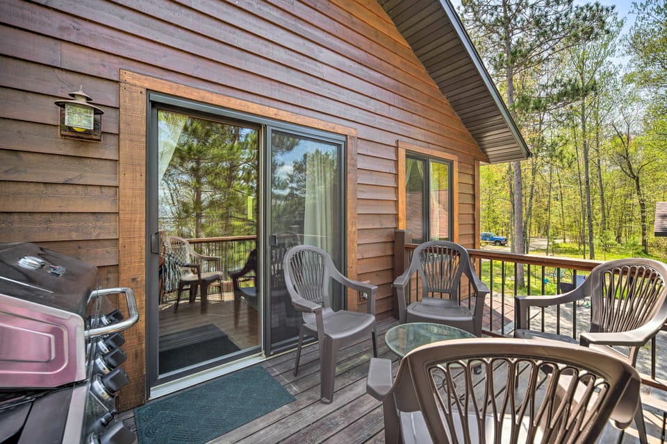 Waterfront Escape w/ Fire Pit in Crosslake! House in Crosslake