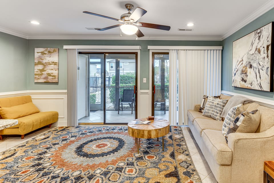 2 Mi to Ocean! Surfside Beach Condo w/ Patio Apartment in Surfside Beach