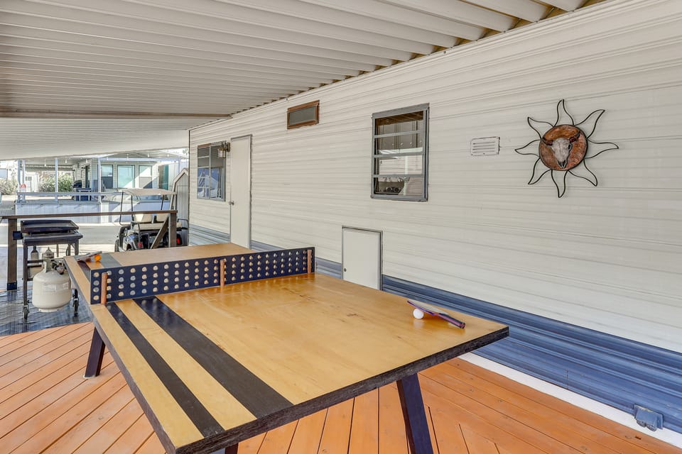Dock & Beach Access: Cozy Lake Havasu City Home! House in Lake Havasu City
