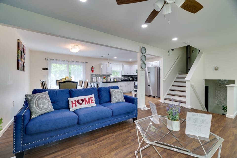 2 Game Rooms! Family Poconos Home 9 Mi to Slopes Cottage in Coolbaugh Township