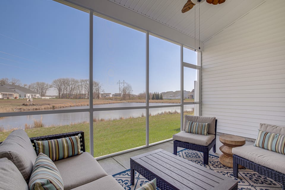 Screened Porch, Outdoor Shower: Millville Villa Villa in Sussex County