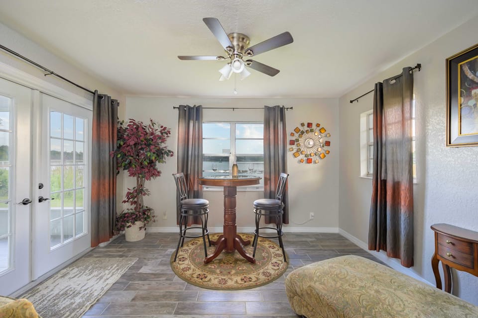 Hook, Line & Leisure: Lakefront Gem w/ Porch! House in Winter Haven