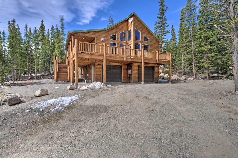 23STR-00068 Fairplay Cabin w/ Deck: 7 Mi to Dwtn House in Park County