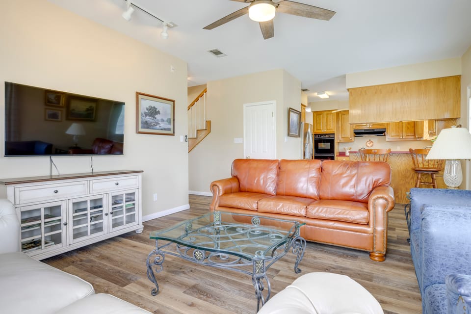 'Fox Ridge Farmhouse' - Hill Country Getaway! House in Rio Grande