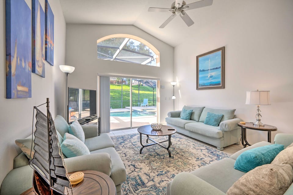 Pool + Lanai: Emerald Isle Resort Home! House in Four Corners