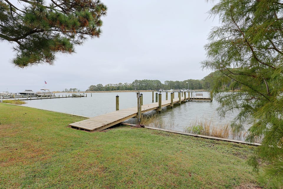 Grasonville Home w/ Private Pool on the Water House in Maryland