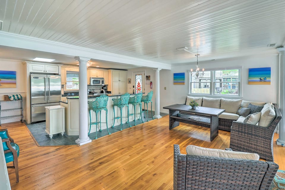 Grasonville Home w/ Private Pool on the Water House in Maryland