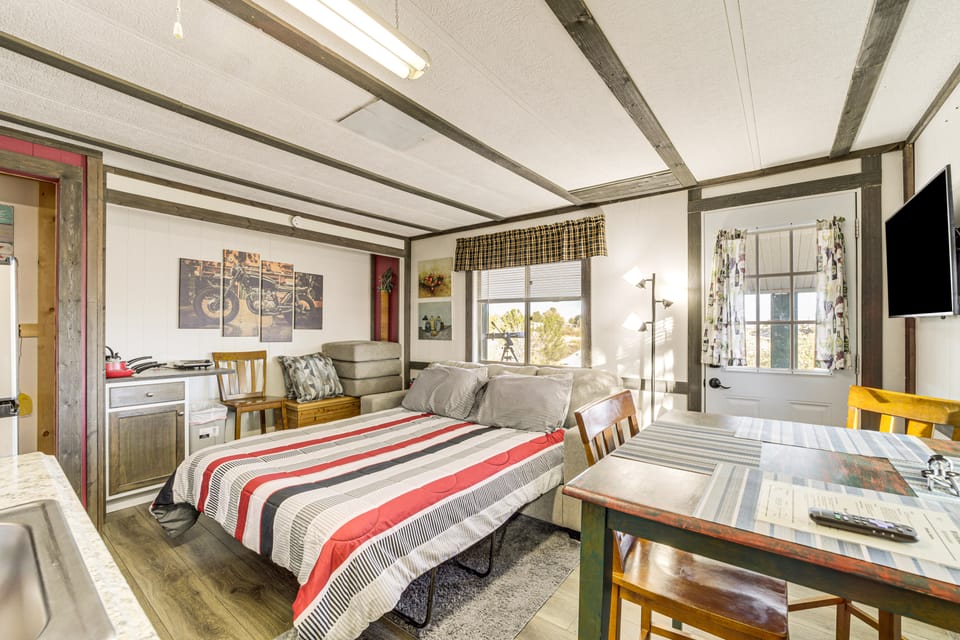 6 Mi to Old Town, Panoramic Views: Cottonwood Gem! Apartment in Cottonwood