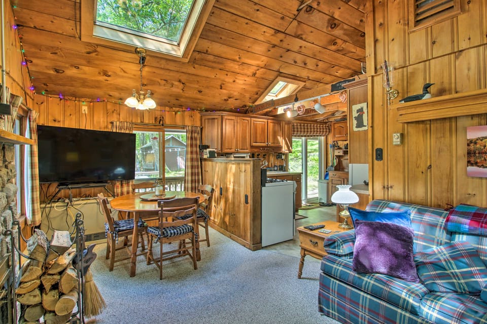 Waterfront Escape w/ Kayak, Paddle Boards, & Sauna House in Casco