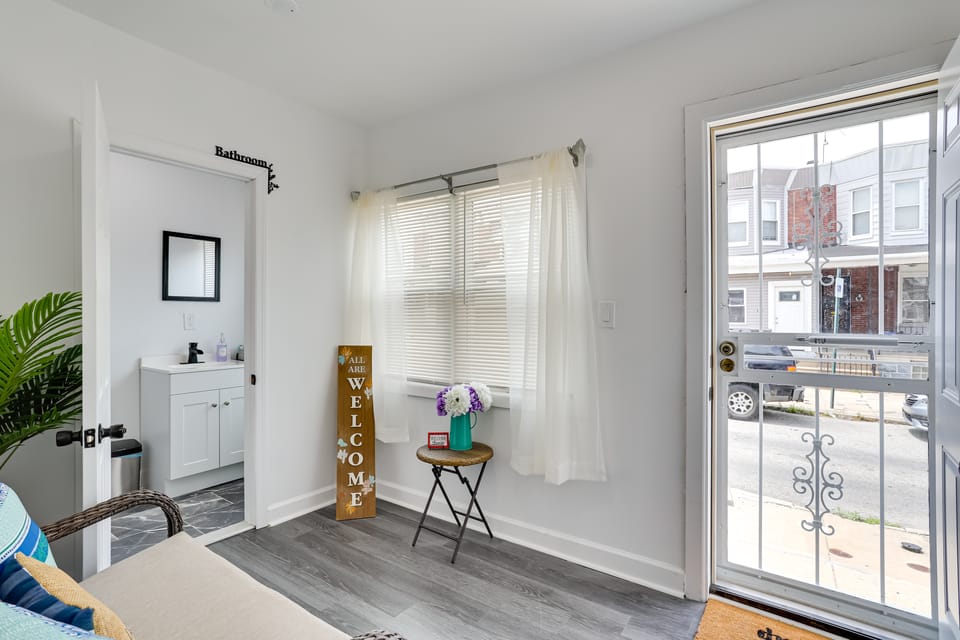 Philly Hub Near Int’l Soccer, Downtown Attractions Apartment in Philadelphia