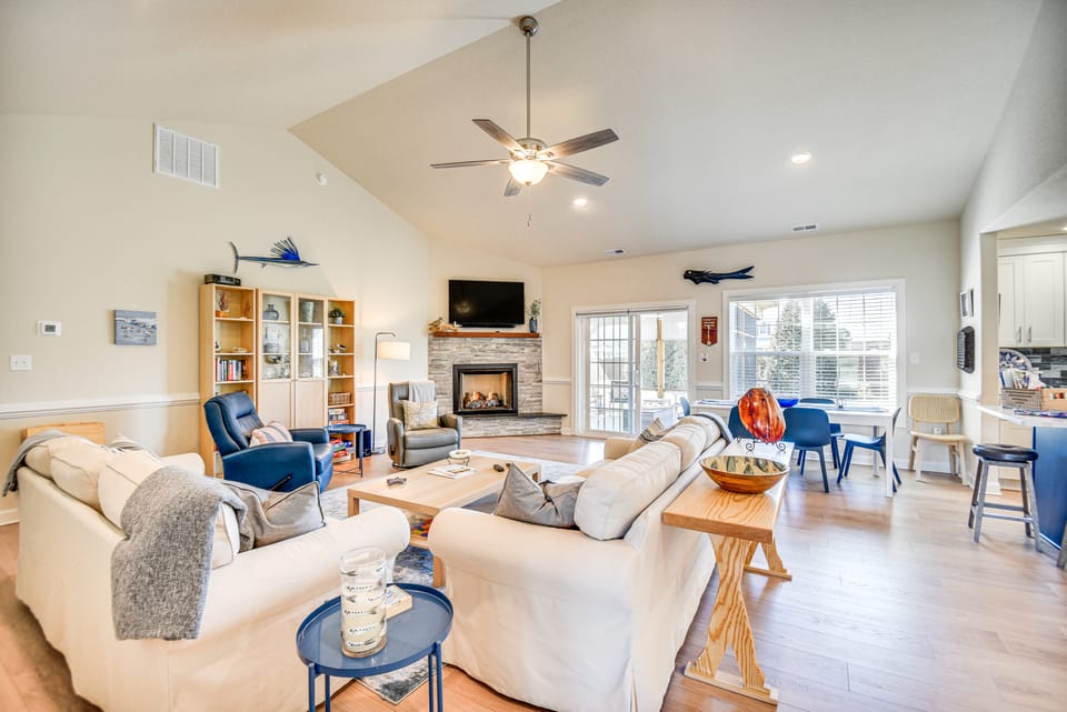 Stunning Cape Charles Retreat ~ 1 Mi to Beach House in Virginia