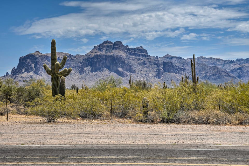 Pool! Couples Haven 1 Mi to Dtwn Apache Junction Apartment in Apache Junction