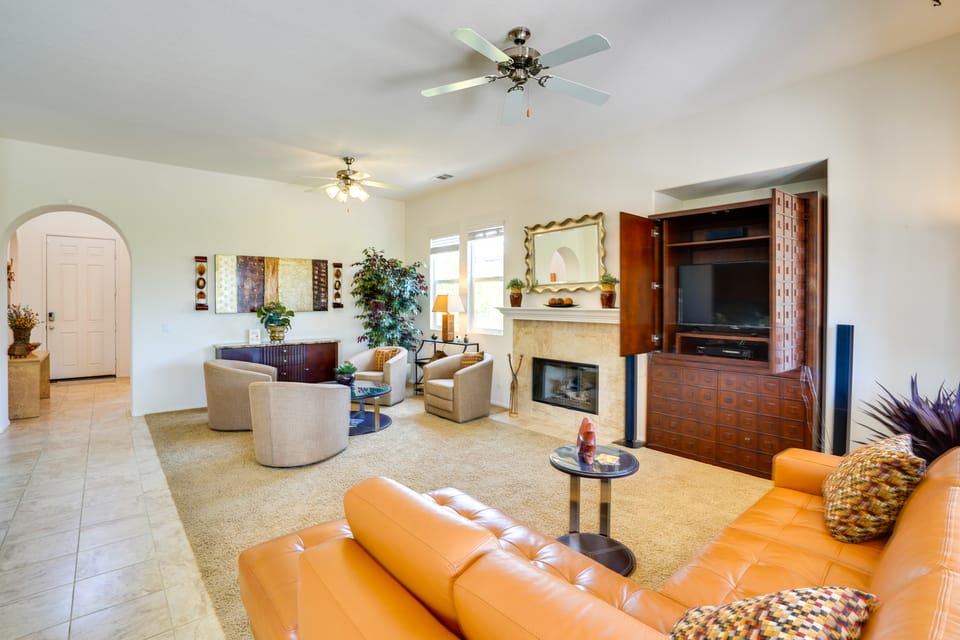 Mtn Views & Resort Perks: Palm Desert Escape! House in Indian Wells