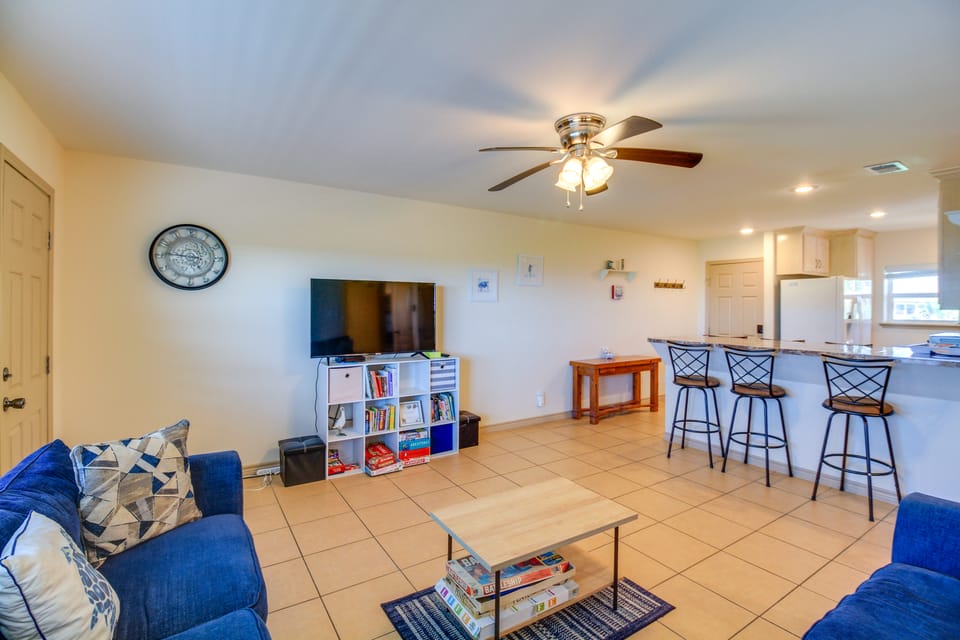 'Sea-King Sol' Ocean-View Condo in Port Aransas! Apartment in Port Aransas