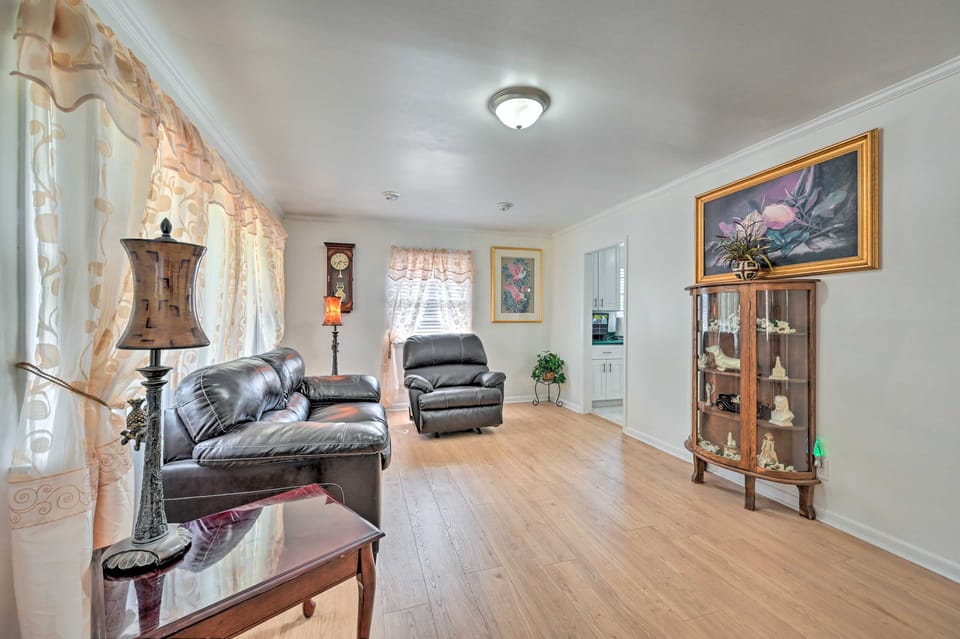 Greensboro Home < 4 Mi to Downtown! House in Greensboro
