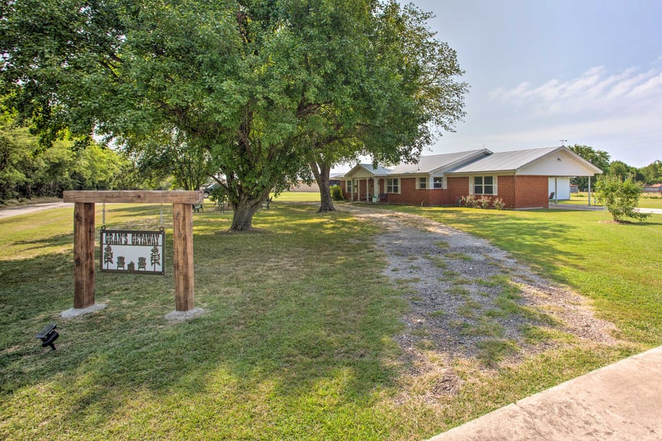 'Gran's Getaway' - Peaceful Texas Retreat House in Texas