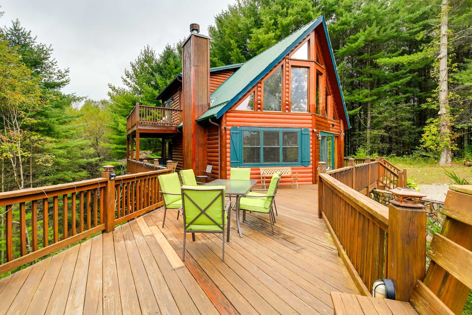 Gated Community w/ Perks! Sparta Family Cabin House in Virginia