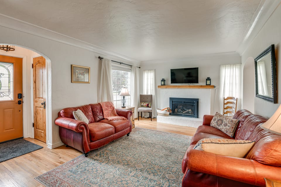6 Mi to Shoshone Falls! Charming Idaho Home House in Twin Falls
