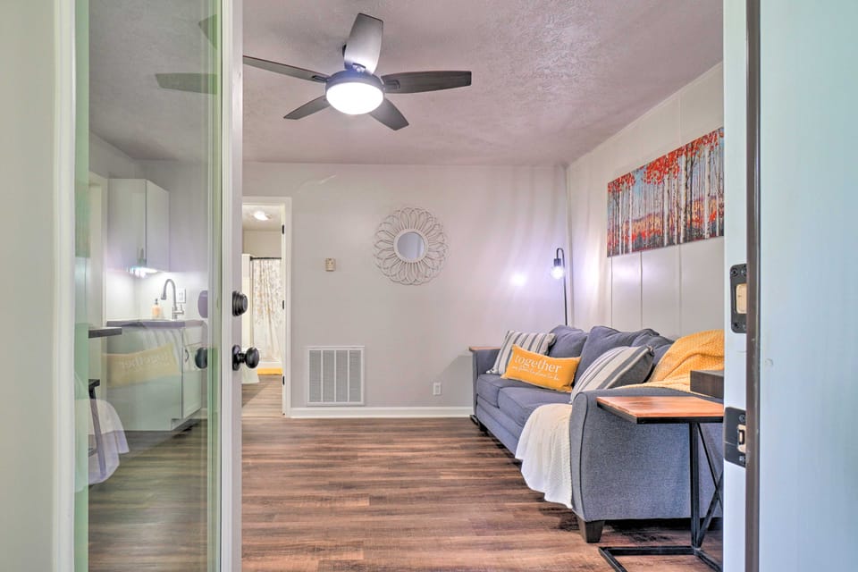 Cozy Knoxville Apartment ~ 9 Mi to Downtown! Apartment in Knoxville