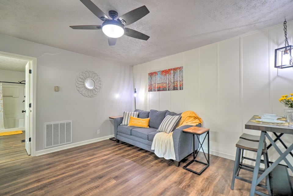 Cozy Knoxville Apartment ~ 9 Mi to Downtown! Apartment in Knoxville