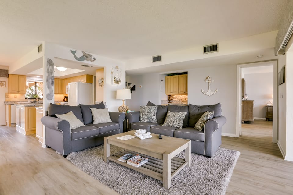 Covered Lanai & Waterfront View: Cape Coral Condo Apartment in Cape Coral