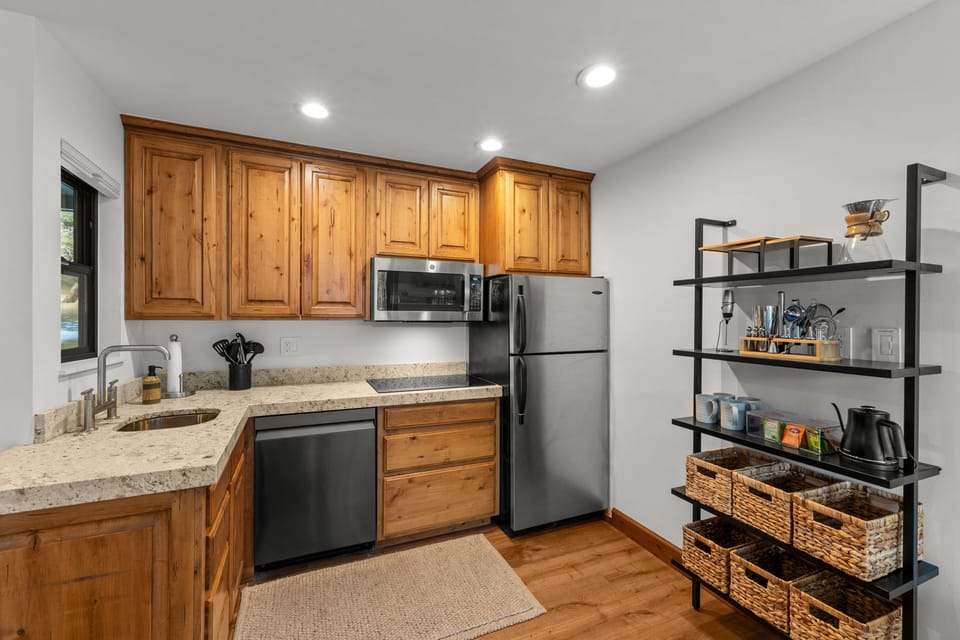 All-Season Sun Valley Retreat w/ Deck & Grill Apartment in Sun Valley