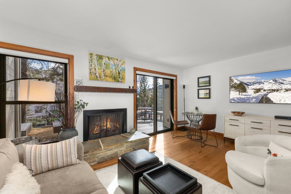 All-Season Sun Valley Retreat w/ Deck & Grill Apartment in Sun Valley