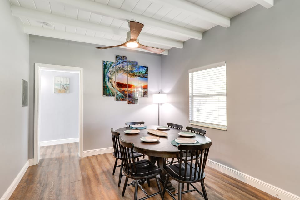 Bright Pinellas Park Getaway w/ Private Pool! House in Pinellas Park