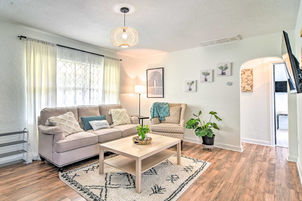 Family-Friendly Clearwater Home w/ Game Room! House in Florida