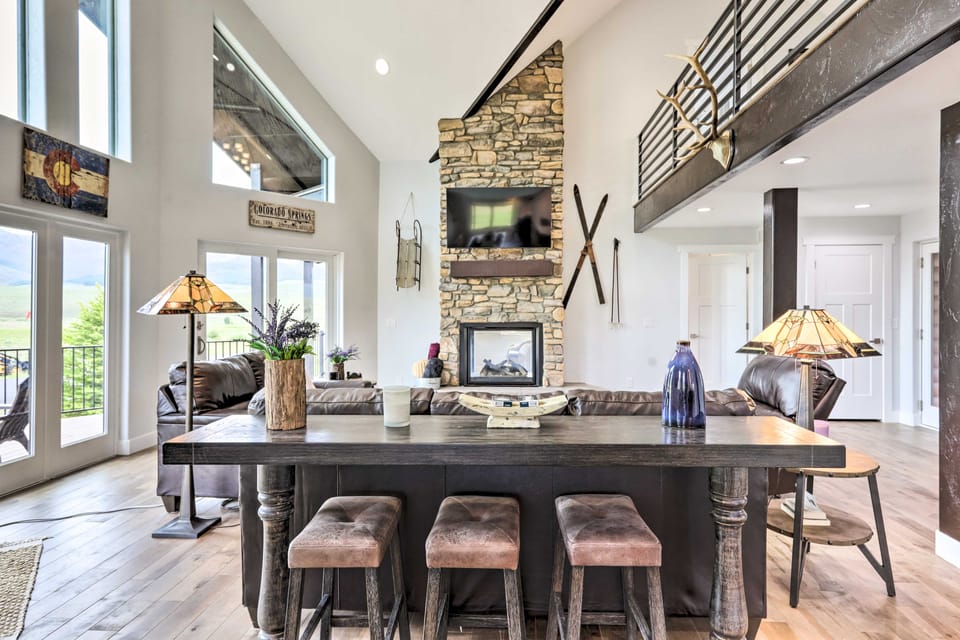 Crested Butte Getaway < 7 Mi to Ski Resort! House in Colorado