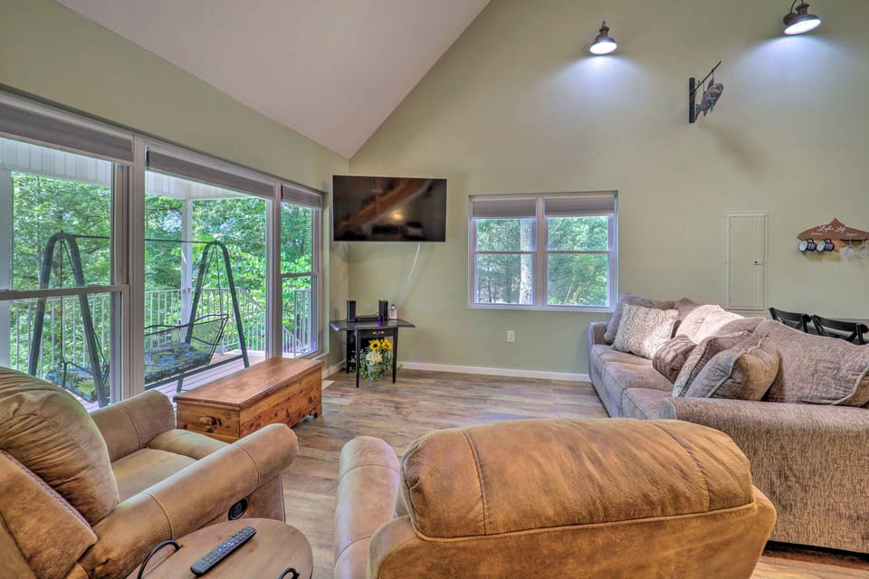 Watauga Lake Butler Retreat w/ Private Dock! House in Watauga Lake