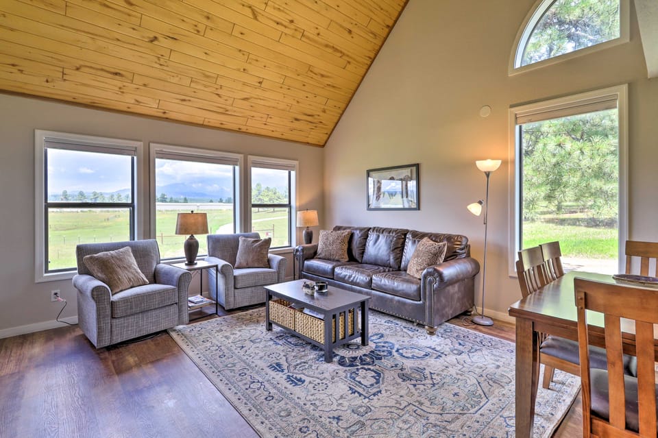 Peaceful Pagosa Springs Escape ~ 2 Mi to Lake Apartment in Pagosa Springs