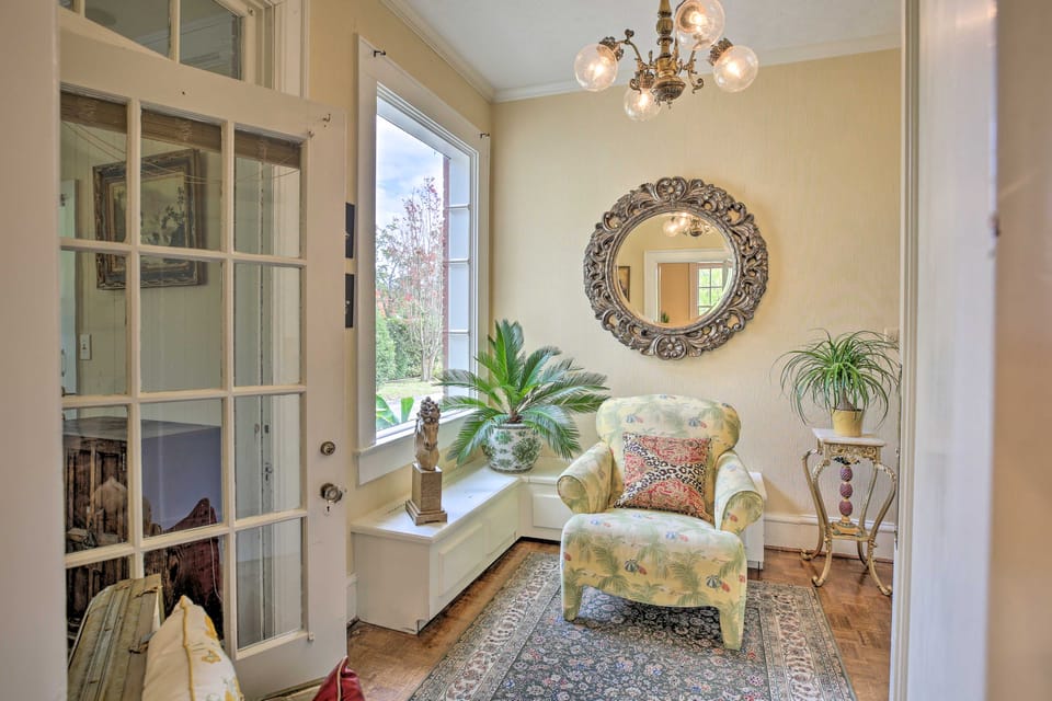 Family Laurinburg Home w/ Private Yard & BBQ Villa in South Carolina