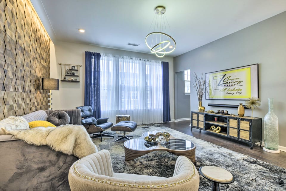 Tasteful Durham Townhome - 6 Mi to Downtown! Apartment in Durham