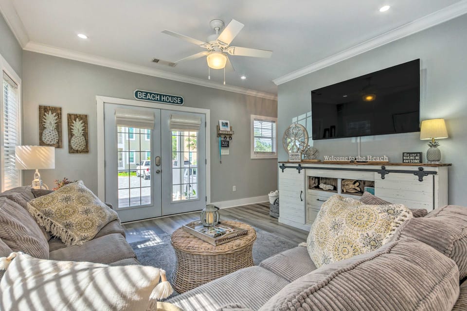 On-Site Beach Bar: Sunny Perdido Key Cottage! Cottage in Perdido Key