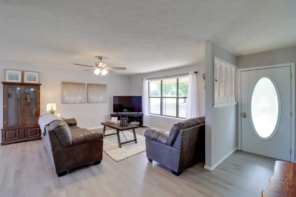 Charming Mountain Home Getaway w/ Gas Grill! House in Arkansas