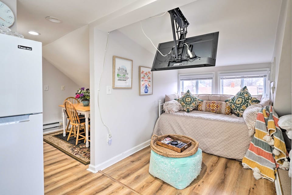 Brunswick Retreat < 1 Mi to Potomac River! Apartment in Brunswick