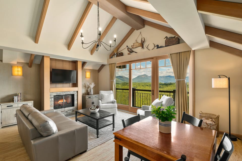 Suncadia Penthouse w/ Mountain & River Views! Apartment in Kittitas County