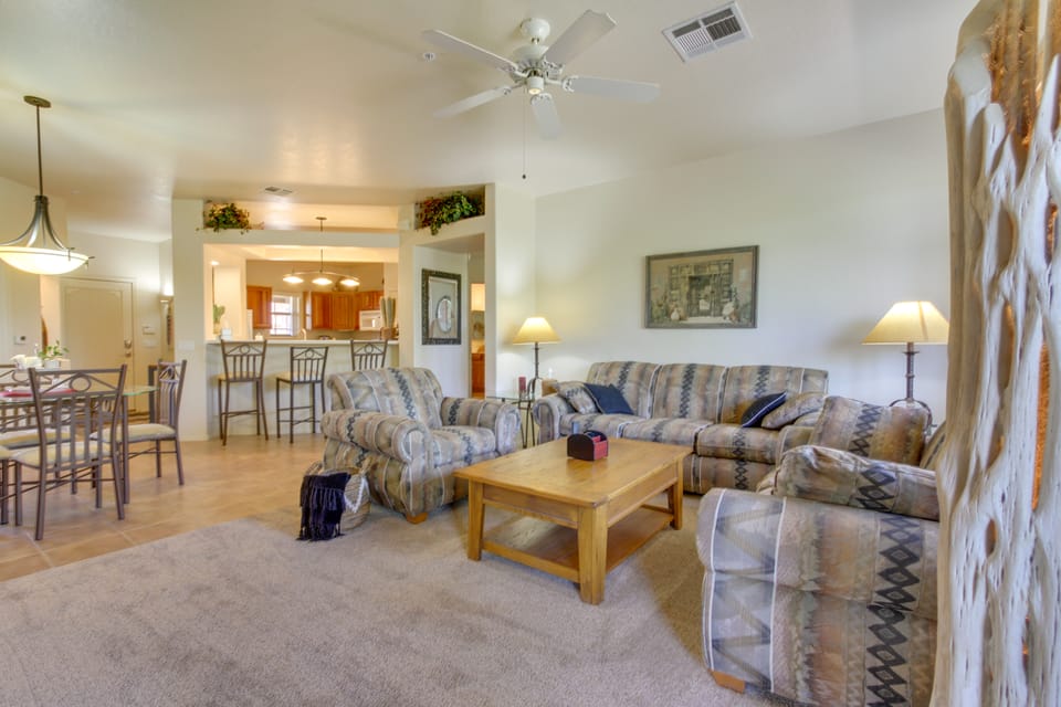 Work or Play! Resort-Style Scottsdale Retreat Apartment in Scottsdale
