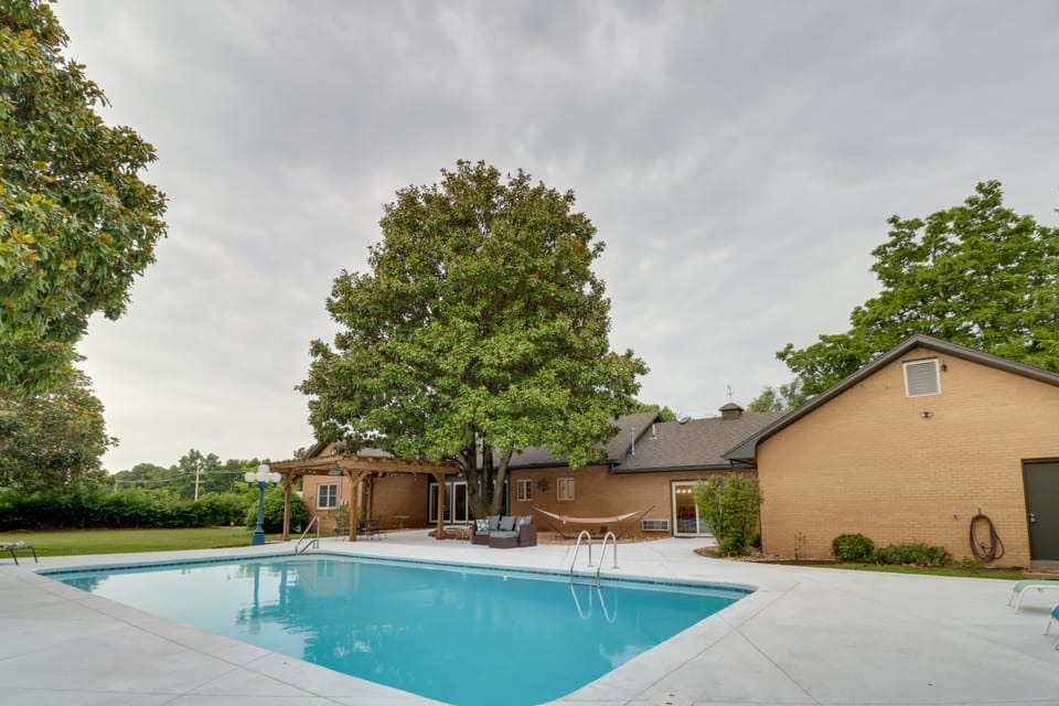 10 Mi to Grand Lake: Home w/ Game Room in Jay! House in Ozark Mountains