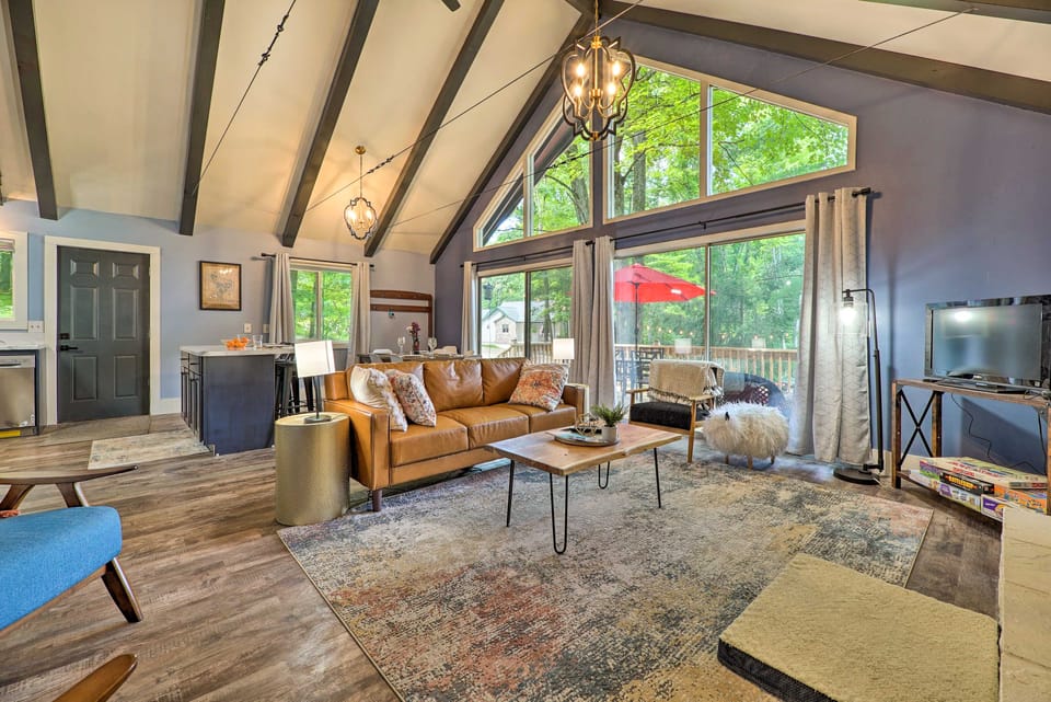 Pet-Friendly Stanwood Sanctuary w/ Fire Pit! House in Michigan