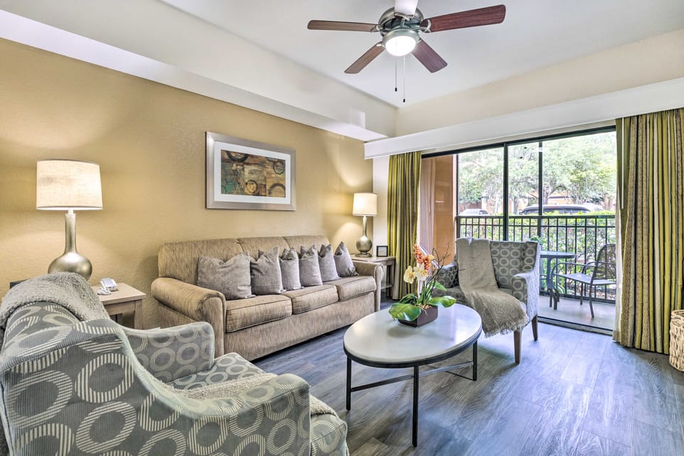 Disney Good Neighbor Resort Condo < 4 Mi to WDW! Apartment in Orlando